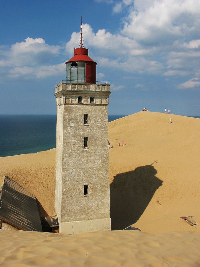 lighthouse.jpg