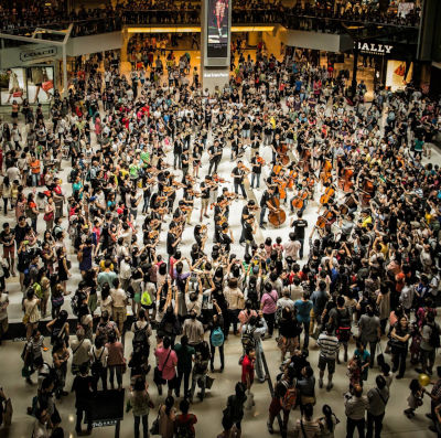 flashMob.jpg
